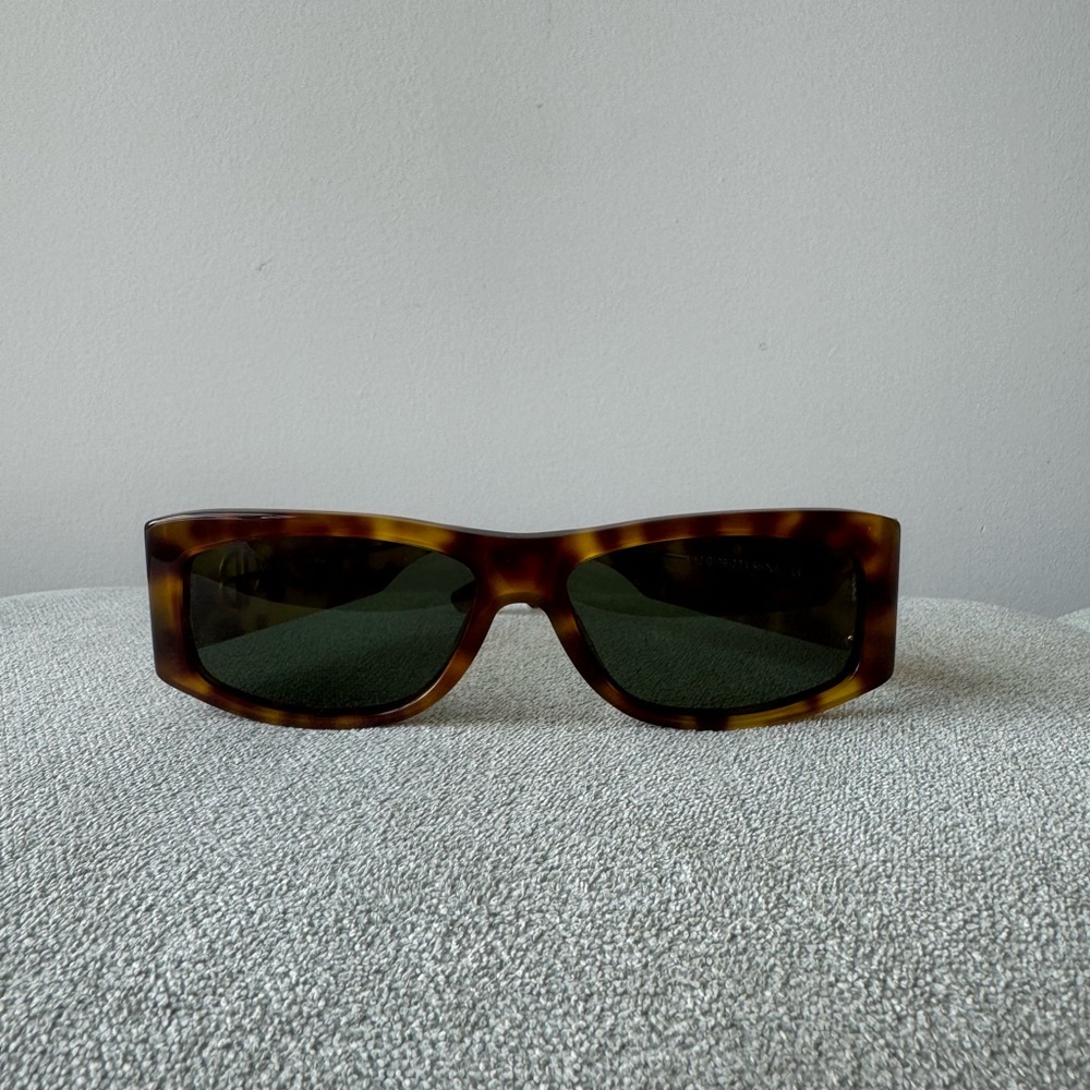Tortoiseshell Rectangle Women's Sunglasses - Brown Lenses